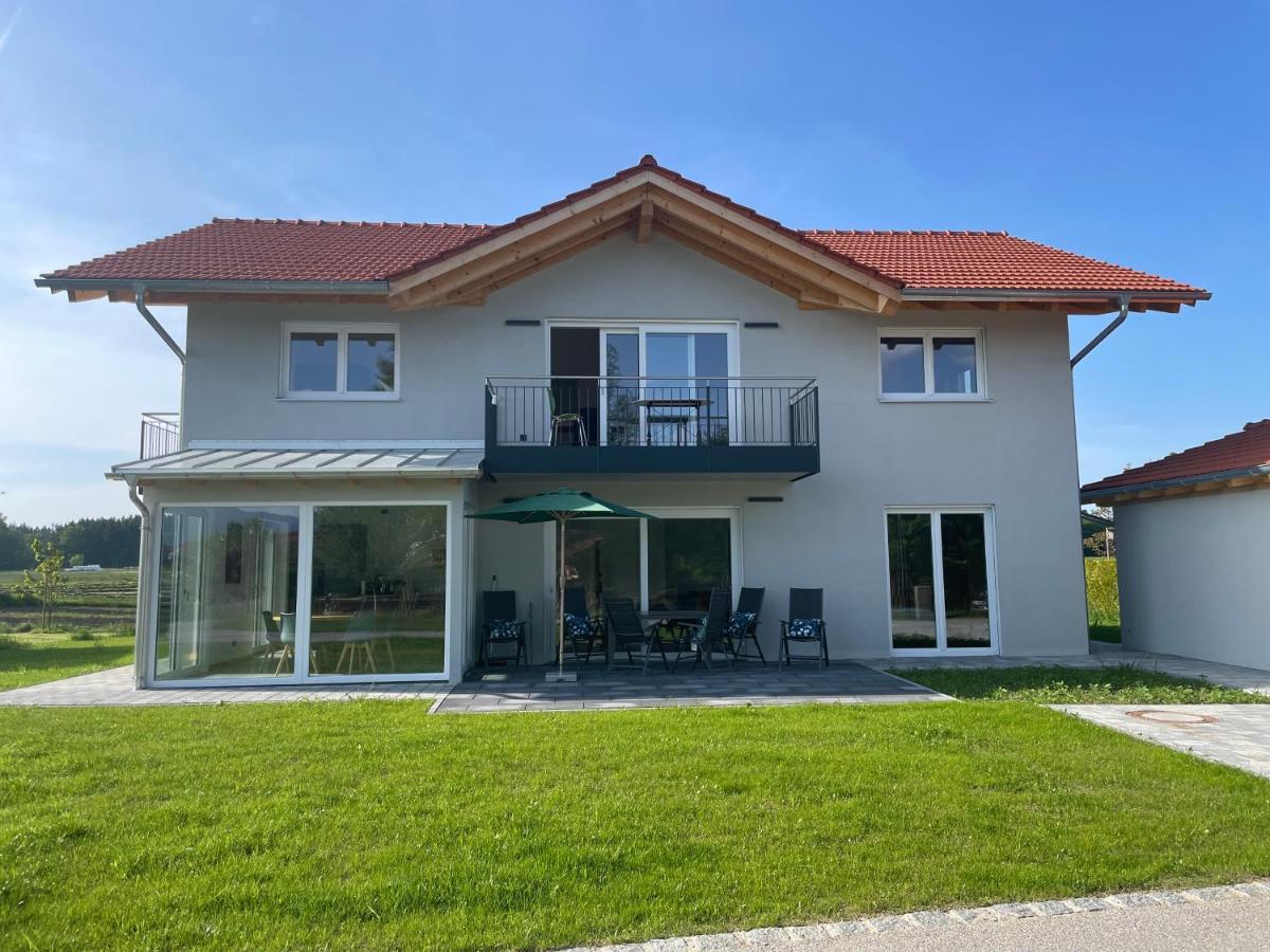 Neubau Gruener Wolpertinger Designwhg 106Qm Barrierefrei Apartment Breitbrunn am Chiemsee Ngoại thất bức ảnh